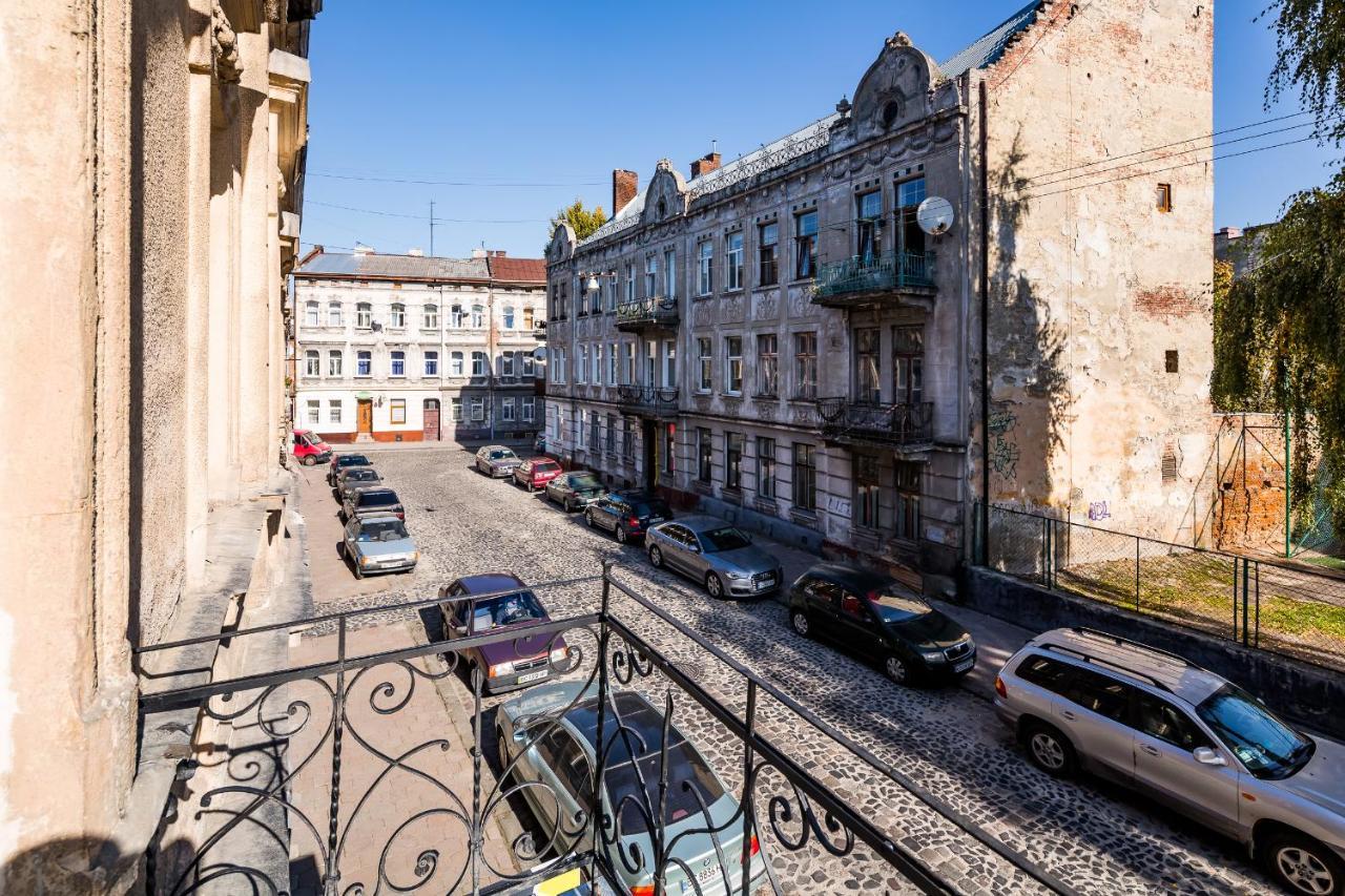 Квартира В Центрі З Дизайнерським Ремонтом Lviv Eksteriør bilde
